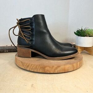 Korks by Kork Ease | Belaya Back Lace Up Ankle Bootie Size 7.5